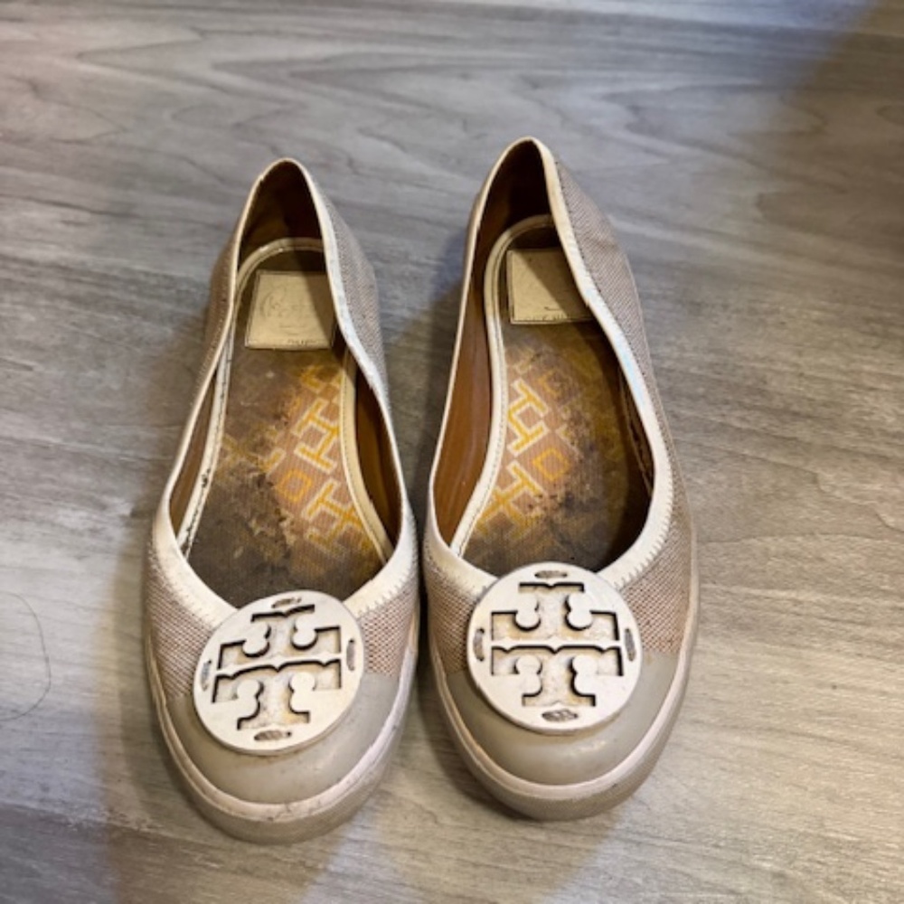 Vintage Tory Burch cream slip ons 7.5 - Picture 1 of 3